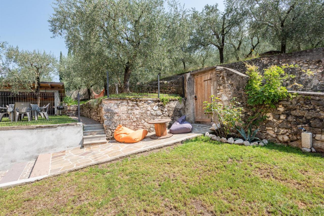 B&B Ruth Arco Exterior photo